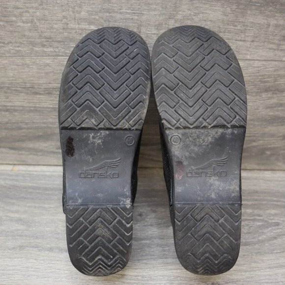 Dansko Black Textured Leather Clogs - Picture 6 of 16